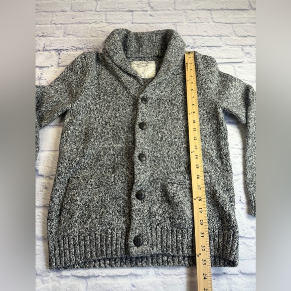 Y2K Abercrombie & Fitch Charcoal Cardigan Sweater. Size Small. - Picture 6 of 7